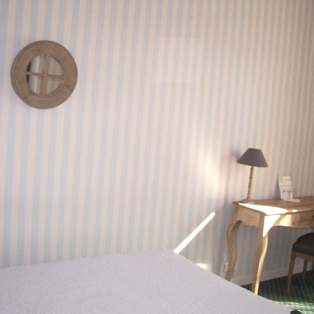 Villa Saint Hubert Niza Exterior foto
